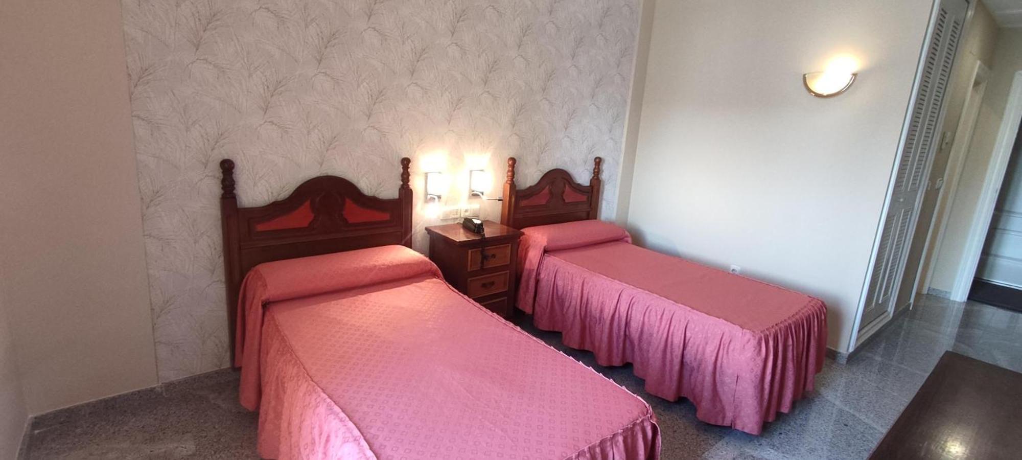 Hotel El Doncel Atarfe Εξωτερικό φωτογραφία